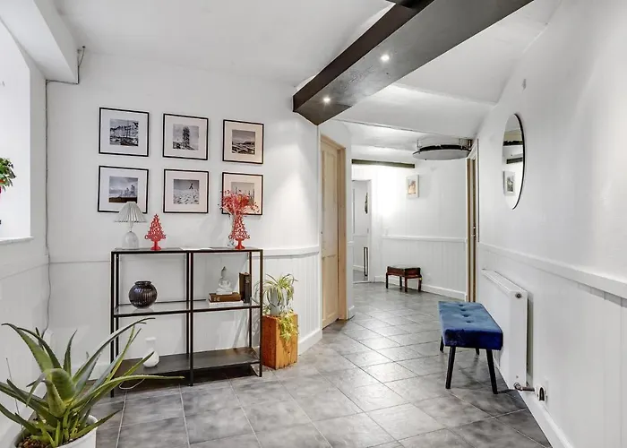 Stunning In V エスビャール